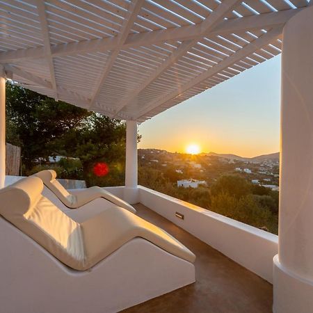 Villa Hidden Oasis Agia Marina  Exterior foto